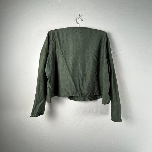 Vintage Blue Fish Women Green Silk Crinkle Cropped Blazer/Top Size 2 Lightweight - Picture 2 of 9